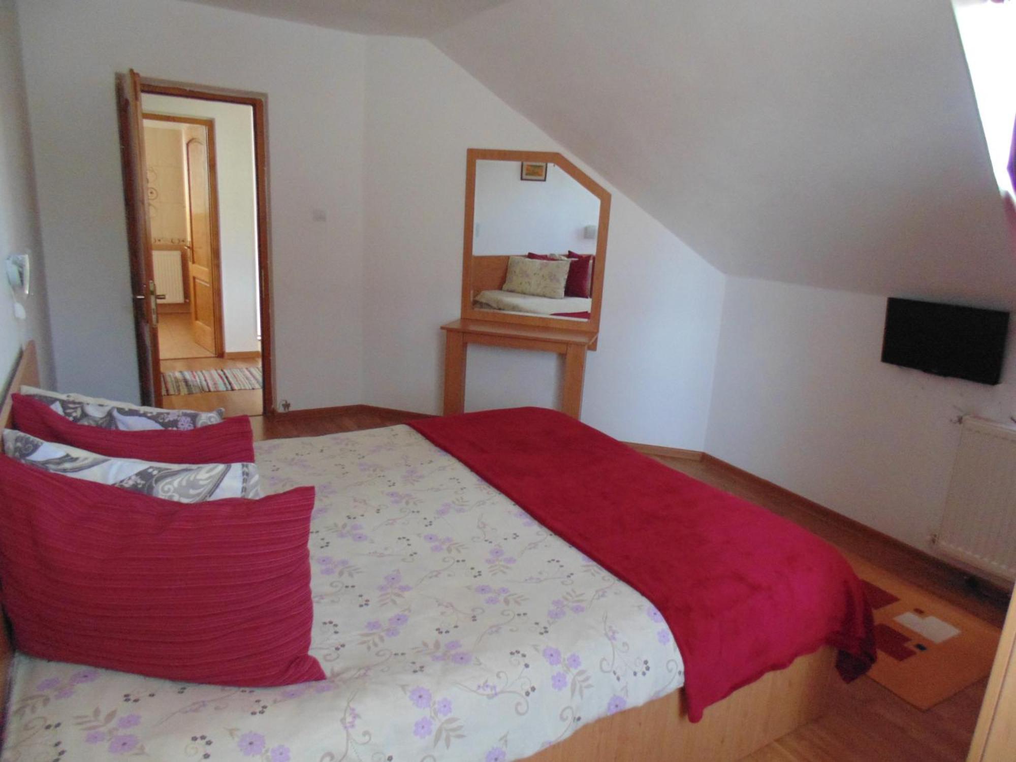 Casa Dancs Hotel Covasna Exterior photo