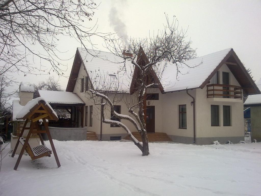 Casa Dancs Hotel Covasna Exterior photo