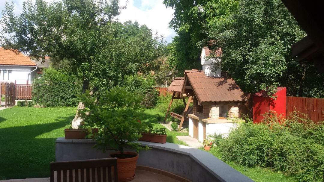 Casa Dancs Hotel Covasna Exterior photo